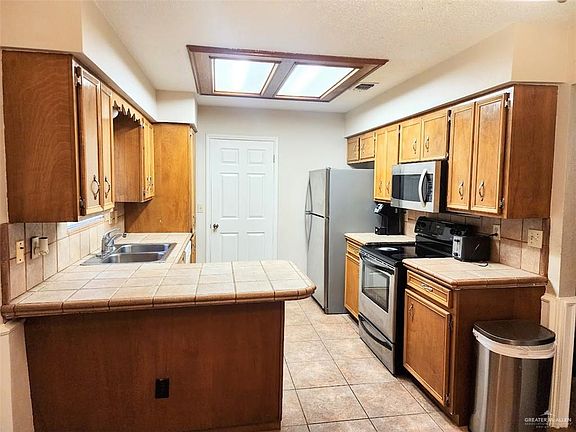 5th image of 6908 N 31st St