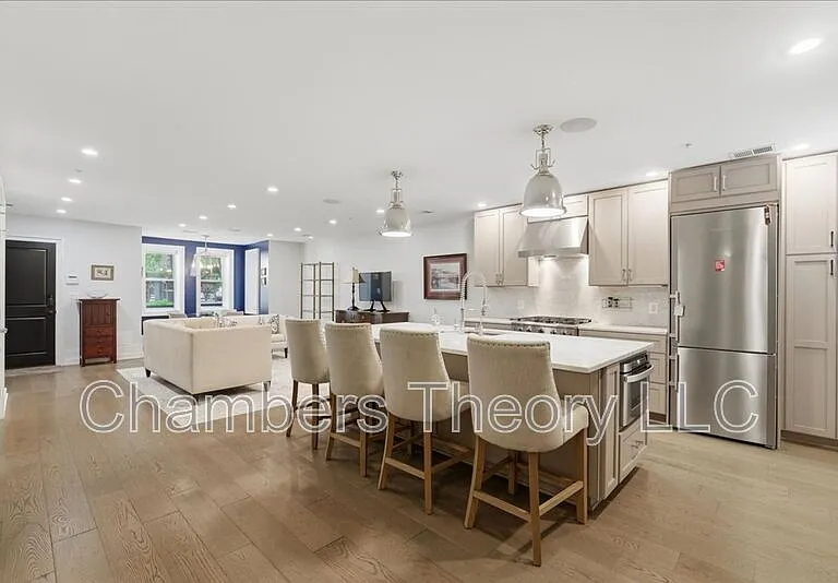 1516 Q St NW #1 — Photo 21