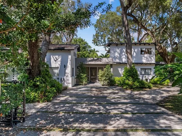 4095 Battersea Rd, Miami, FL 33133