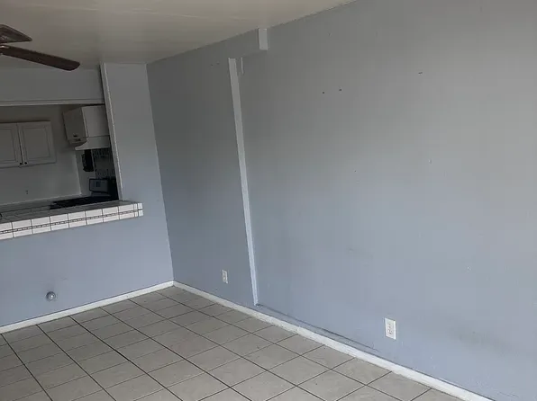 66396 2nd St APT E, Desert Hot Springs, CA 92240