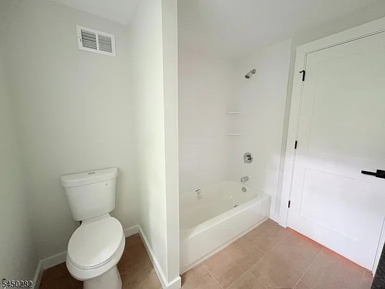 34 Northwood Dr — Photo 13