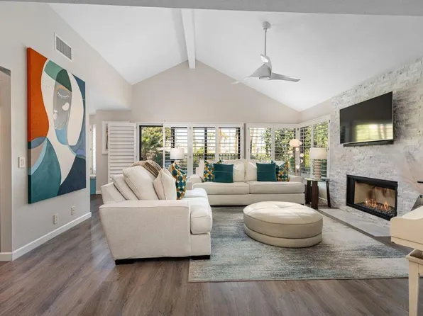 12 Galicia Ct, Palm Desert, CA 92260