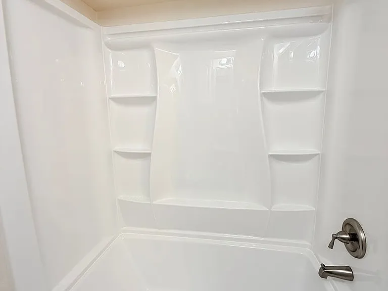 612 Hillview Dr — Photo 18
