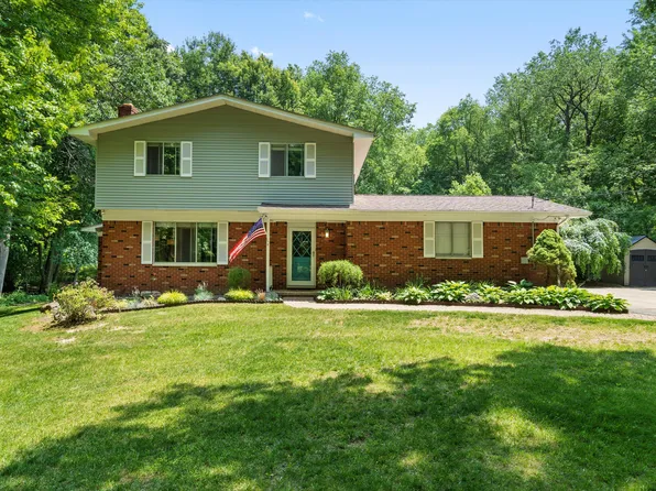 7530 Dilley Rd, Davisburg, MI 48350