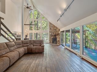 525 Ingalls Ln, Wilderville, OR 97543