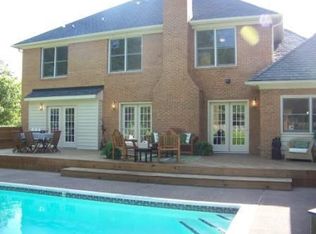 1424 Riversedge Rd, Newport News, VA 23606