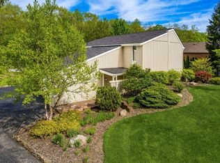 8989 Concord Rd, Powell, OH 43065