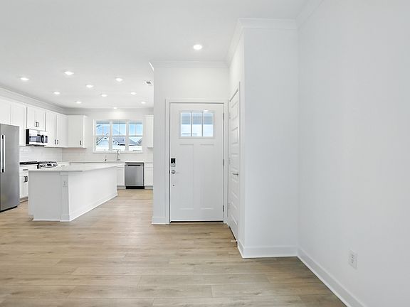 6th image of this home