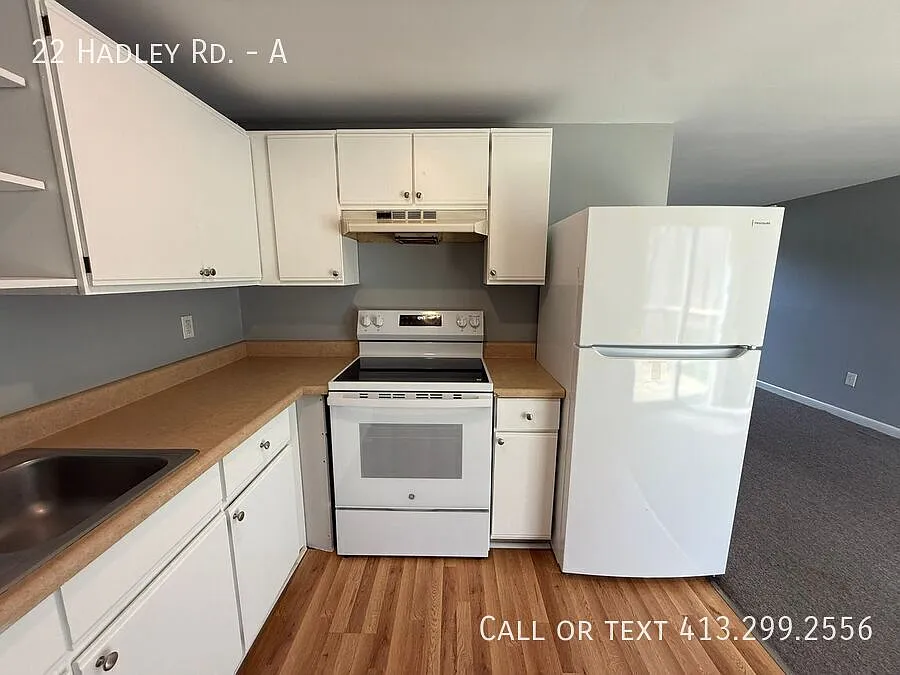 Building Photo - 22 Hadley Rd #A