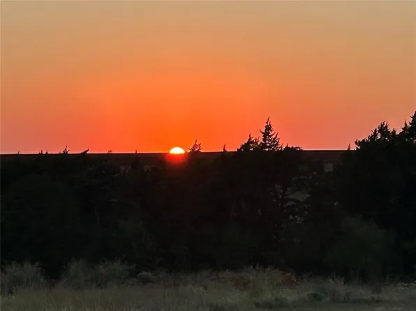 623 Still Meadows Highway West Of Bay #33, Guthrie, OK 73044