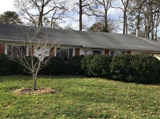 233 Rocky Mount Rd, Virginia Beach, VA 23452