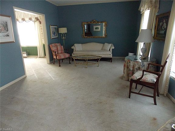 5th image of 516 Lindley Rd
