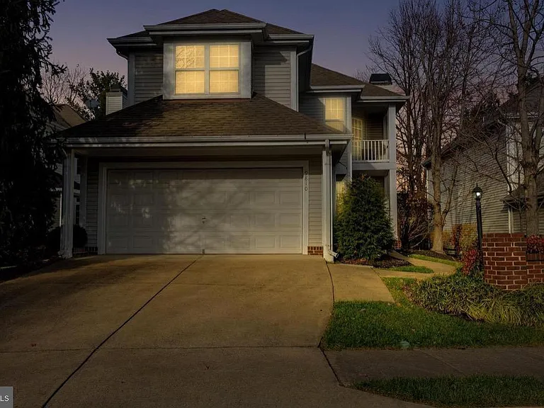 9810 Bolton Village Ct — Photo 2