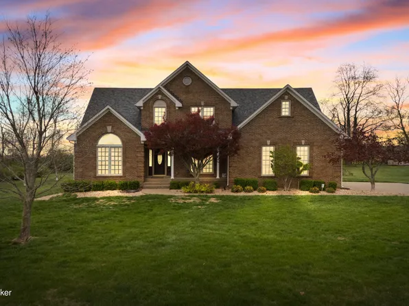 1706 Grand Villa Dr, La Grange, KY 40031