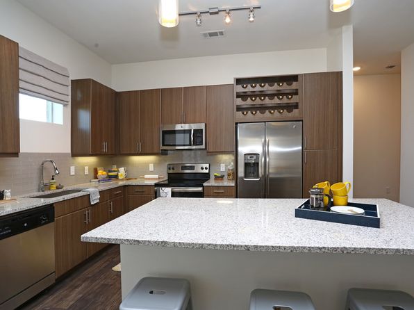 4200 Centreport Dr #3304