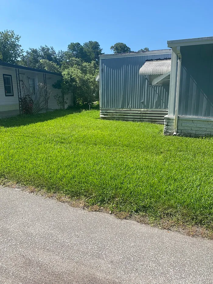 2 bed, 2.0 bath, $1,300 — Photo 2