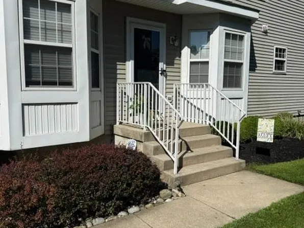 146 Hearthstone Ln, Marlton, NJ 08053