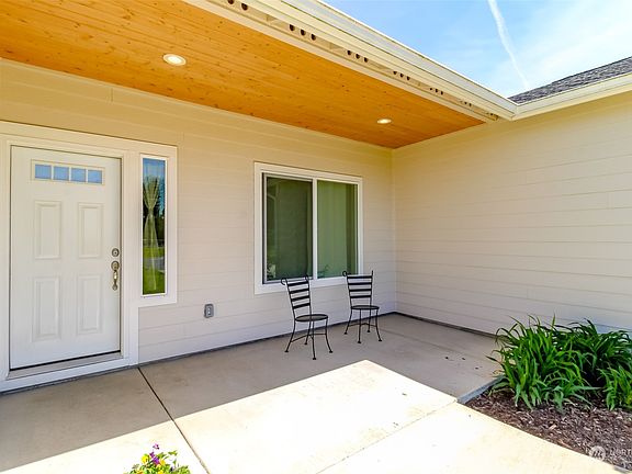 5th image of 42602 284th Avenue SE