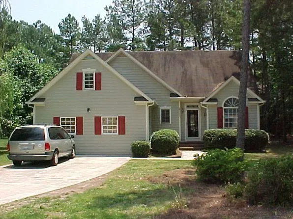 5420 Kincross Ct, Raleigh, NC 27610