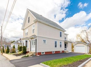 26 E Greenwood St, Amesbury, MA 01913