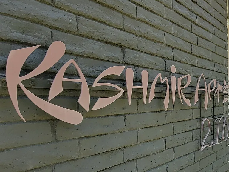 Kashmir Apartments 210 W. Union Ave.