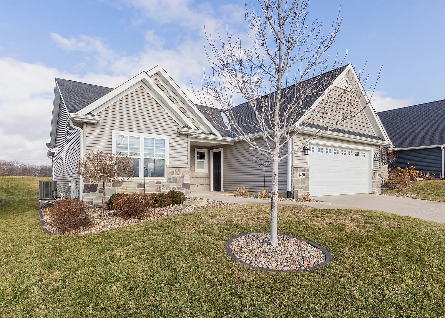1430 Olde Brandy Ln photo 1