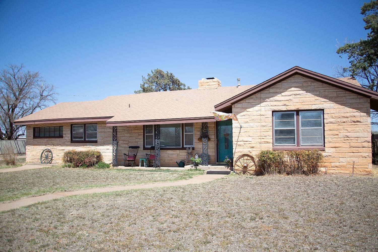 923 W 3rd St, Spur, TX 79370 Zillow