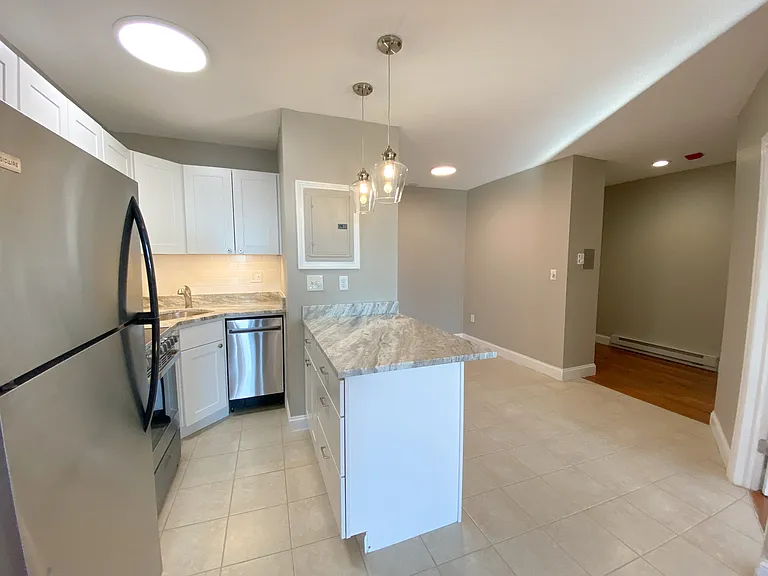 307-309 North St #5 — Photo 3