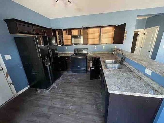 5th image of 1835 Springhead Dr