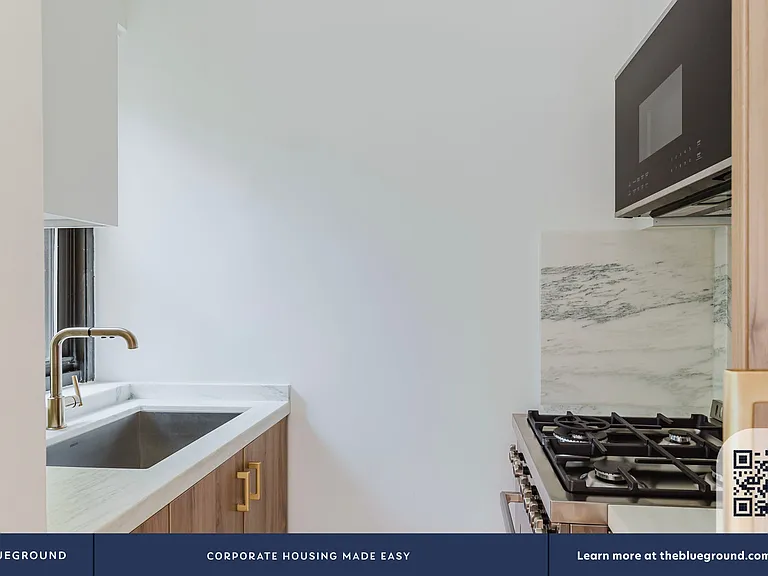 340 E 52nd St #7H — Photo 10