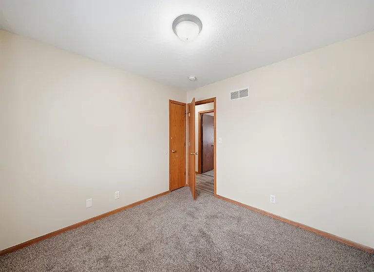 1907 W Apricot Ln — Photo 14