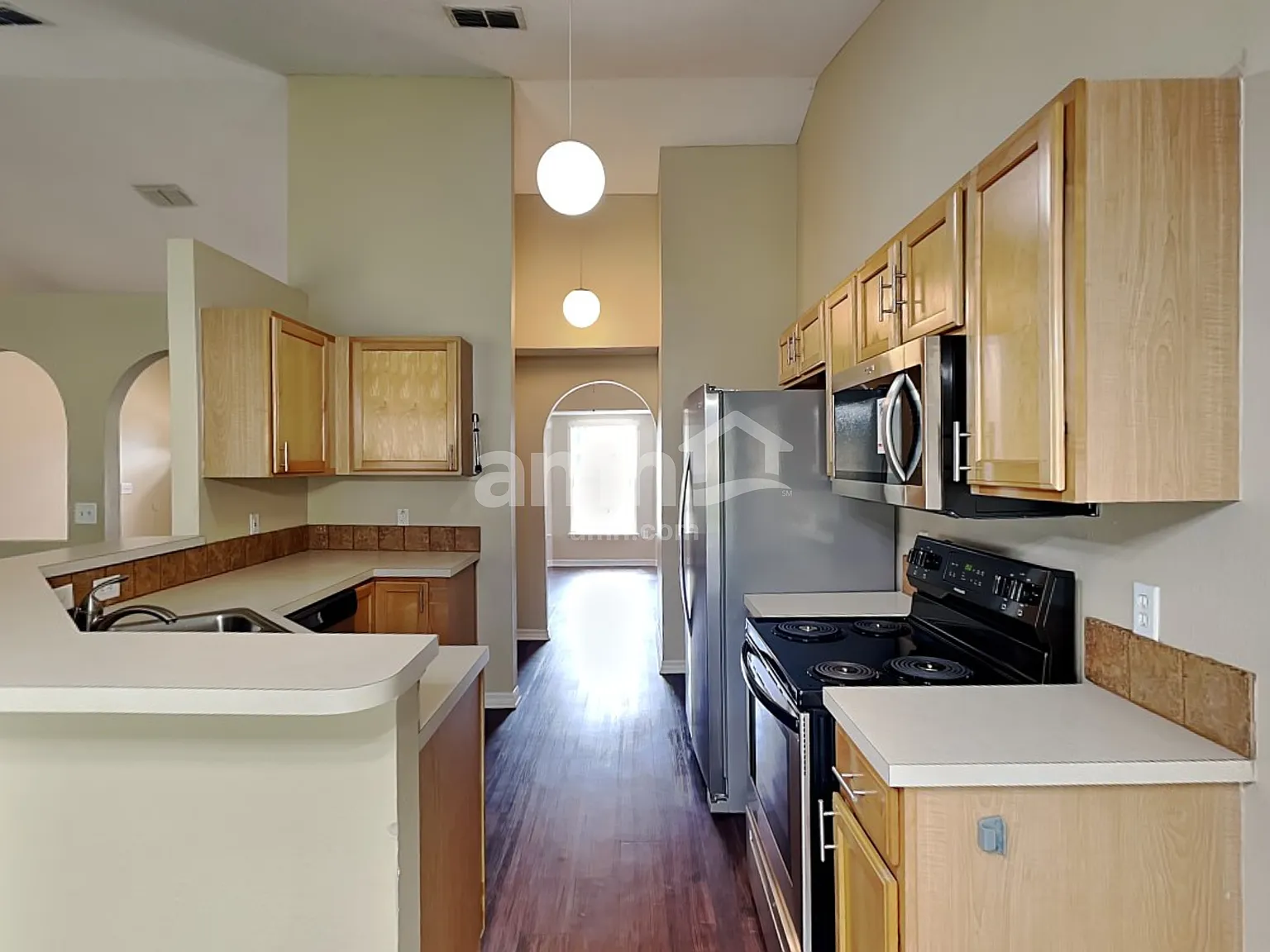 3 bed, 2.0 bath, 1536 sqft, $2,610 — Photo 3