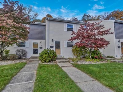 142 Autumn St APT G, Agawam, MA, 01001