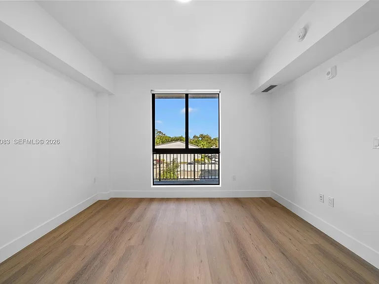 2479 NE 192nd St #208 — Photo 18