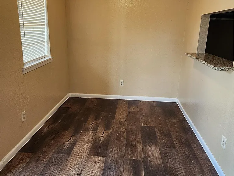 4311 Yellowstone Blvd #3 — Photo 3