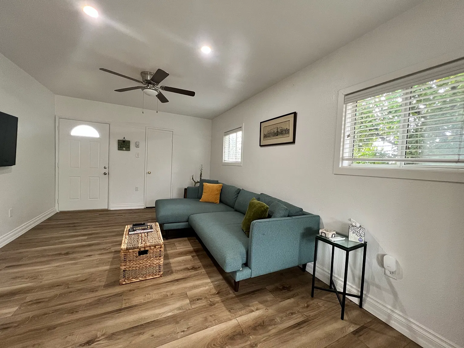 11935 Sapota Drive - B — Photo 2