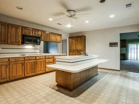 3rd image of 12338 Creekspan Dr
