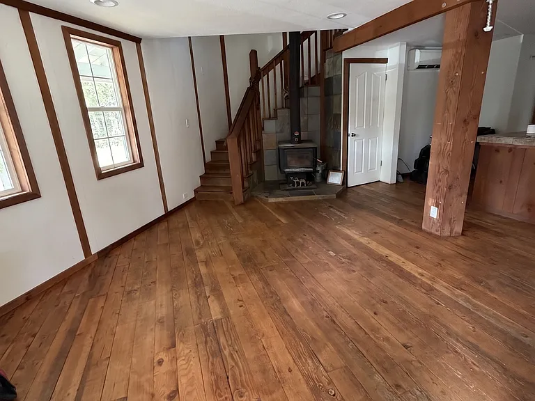 5919 Evergreen Ln — Photo 4