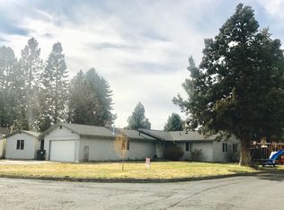 2815 NE Woodridge Ct, Bend, OR 97701