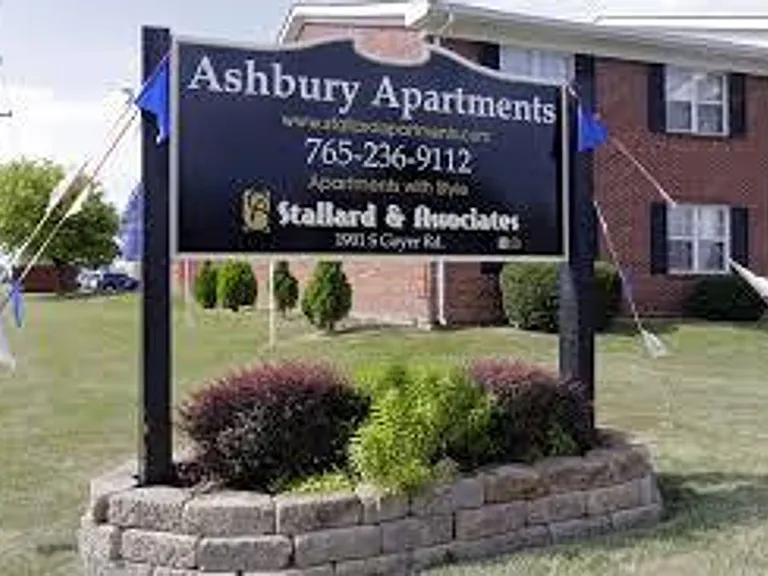 400 - ASHBURY APARTMENTS — Photo 2