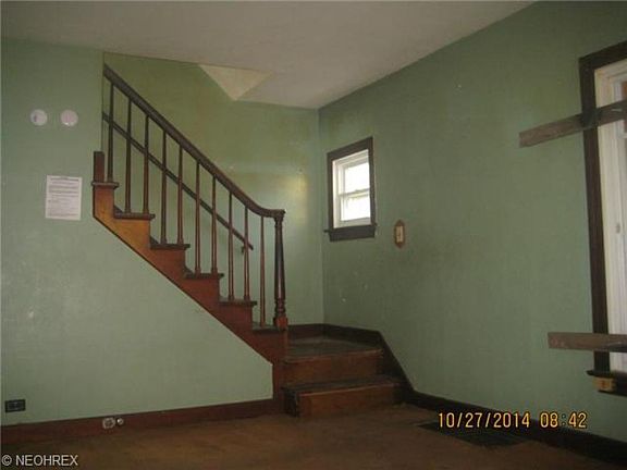 4th image of 195 Chittenden St