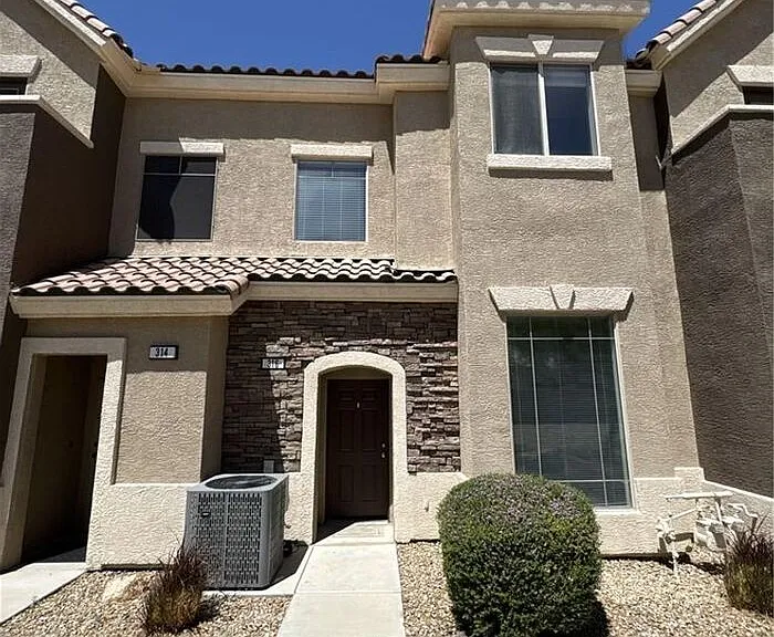 316 Fountain Crossing Ln — Photo 30