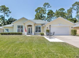 7 Barkwood Ln, Palm Coast, FL 32137