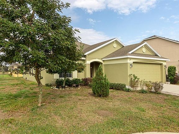 2nd image of 132 Whispering Pines Way