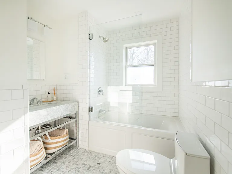 42 Knoll Rd — Photo 13