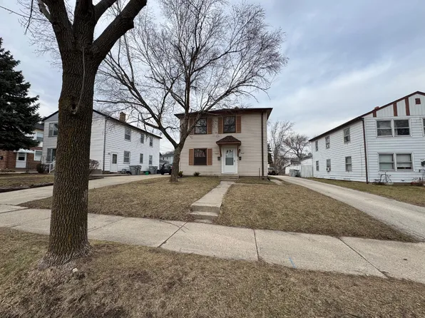 4608 W Howard Ave, Milwaukee, WI 53220