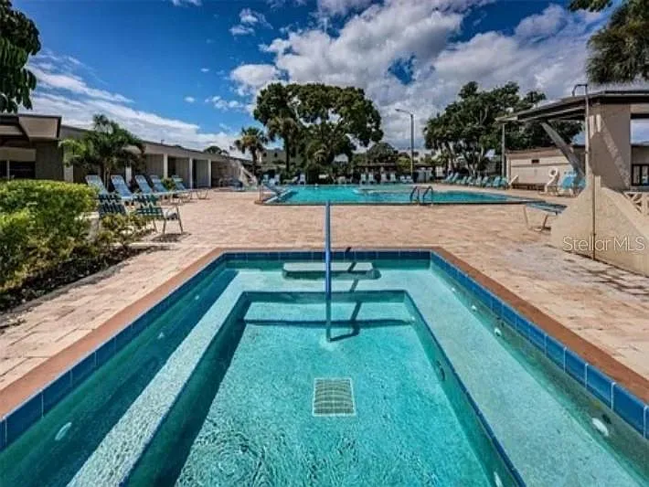 2 bed, 2.0 bath, 1245 sqft, $1,790 — Photo 3