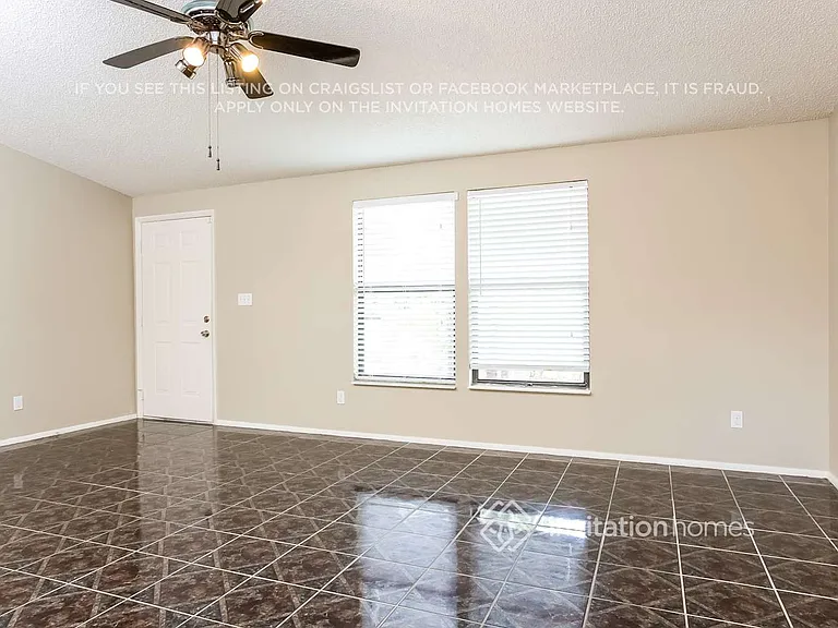 1040 Grandview Cir — Photo 4