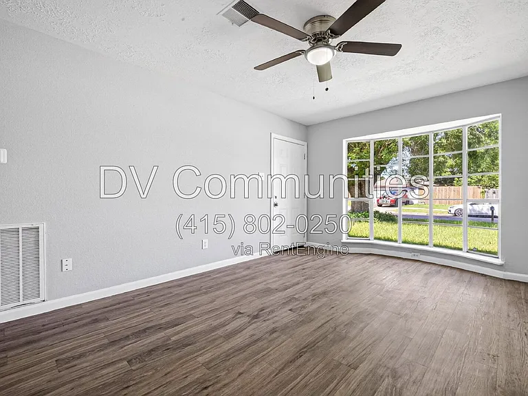 15331 Campden Hill Rd — Photo 9
