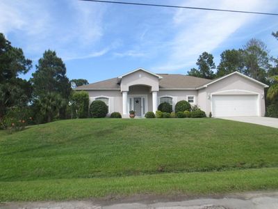563 Hammond St SW, Palm Bay, FL, 32908